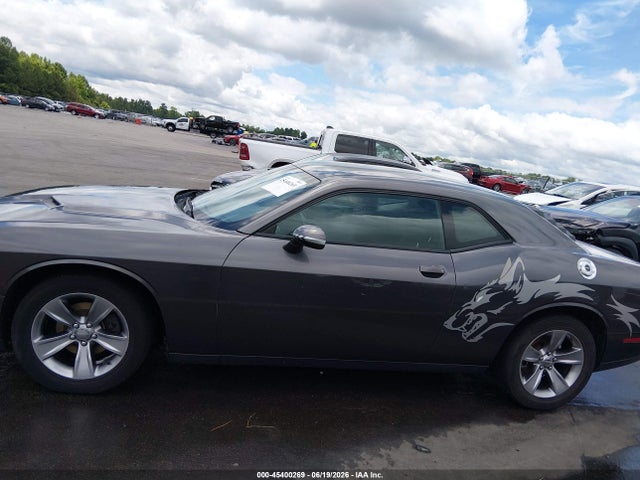 2016 Dodge Challenger Sxt მანქანა იყიდება აუქციონზე, vin: 2C3CDZAG9GH137577, აუქციონის ნომერი: 45400269