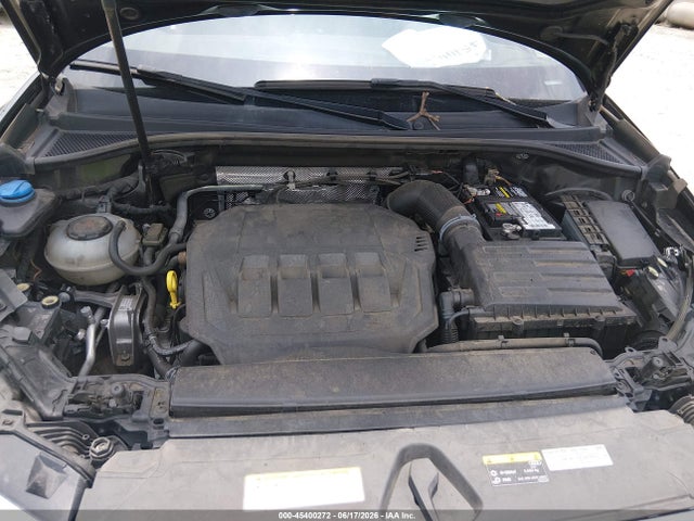 2020 Audi Q3 Premium 45 Tfsi S Line Quattro Tiptronic მანქანა იყიდება აუქციონზე, vin: WA1DECF32L1017008, აუქციონის ნომერი: 45400272