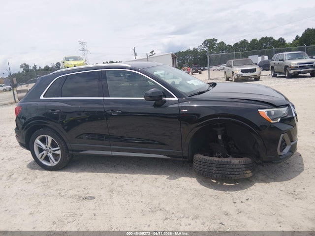 2020 Audi Q3 Premium 45 Tfsi S Line Quattro Tiptronic მანქანა იყიდება აუქციონზე, vin: WA1DECF32L1017008, აუქციონის ნომერი: 45400272