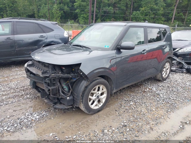 KIA SOUL LX 2022 KNDJ23AU4N7824311 Image 2