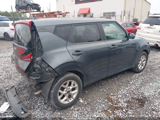KIA SOUL LX 2022 KNDJ23AU4N7824311 Image 4