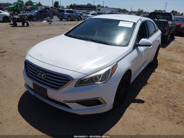 Hyundai Sonata 2017 5NPE24AFXHH522207 Image 2