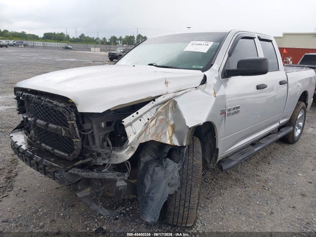 Продажа на аукционе авто 2017 Ram 1500 Express  4x4 6'4 Box, vin: 1C6RR7FTXHS711722, номер лота: 45400338