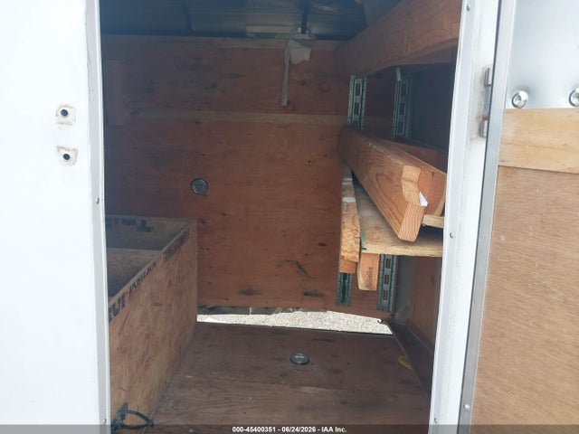 Продажа на аукционе авто 2018 Mirage Trailers 12' Enclosed, vin: 5M3BE122XJ1083737, номер лота: 45400351