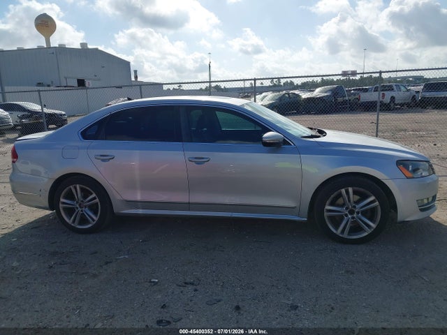 Aukcja sprzedaży 2012 Volkswagen Passat 2.0l Tdi Sel Premium, vin: 1VWCN7A37CC082955, numer aukcji: 45400352