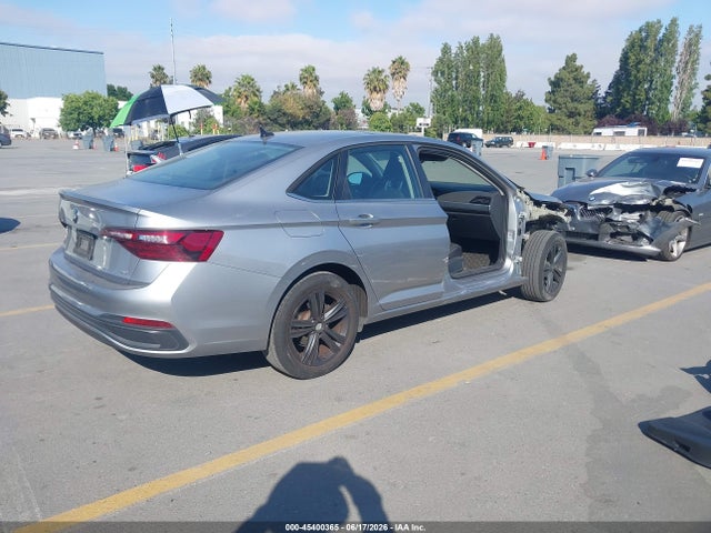 3VW7M7BU9NM023967 Volkswagen Jetta 1.5t Se