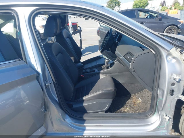 3VW7M7BU9NM023967 Volkswagen Jetta 1.5t Se