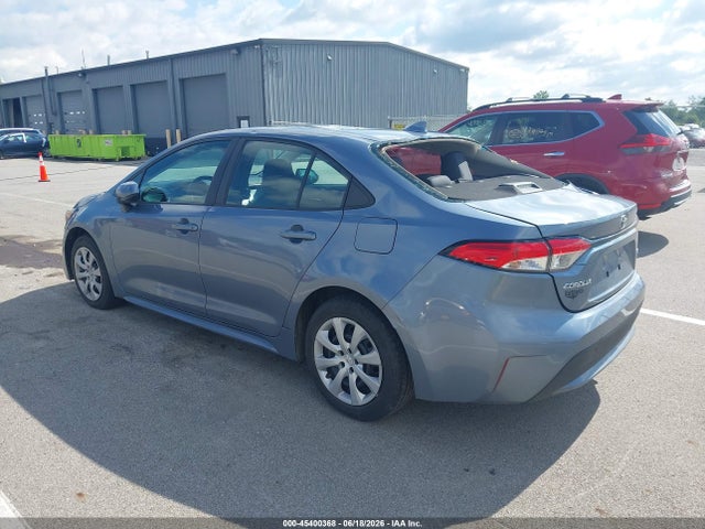 Toyota COROLLA LE 2021 5YFEPMAE4MP241476 Image 3