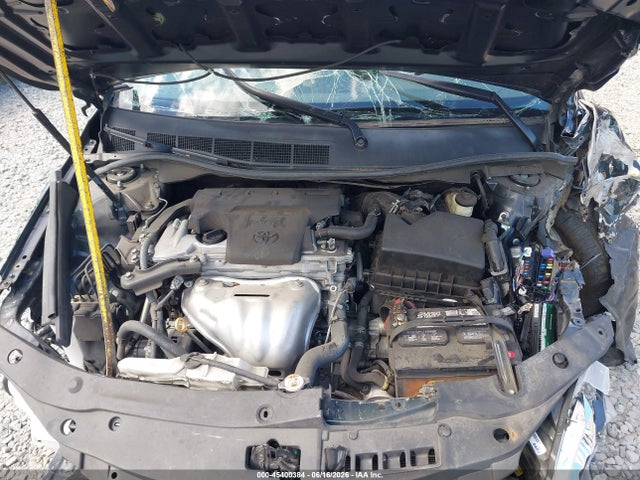 45400384 :رقم المزاد ، 4T1BF1FK3HU753303 vin ، 2017 Toyota Camry Se مزاد بيع