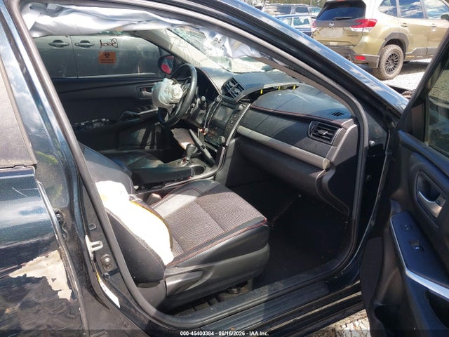 45400384 :رقم المزاد ، 4T1BF1FK3HU753303 vin ، 2017 Toyota Camry Se مزاد بيع
