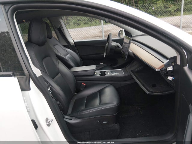Продажа на аукционе авто 2021 Tesla Model Y Standard Range Rear-wheel Drive, vin: 5YJYGDED9MF192785, номер лота: 45400395