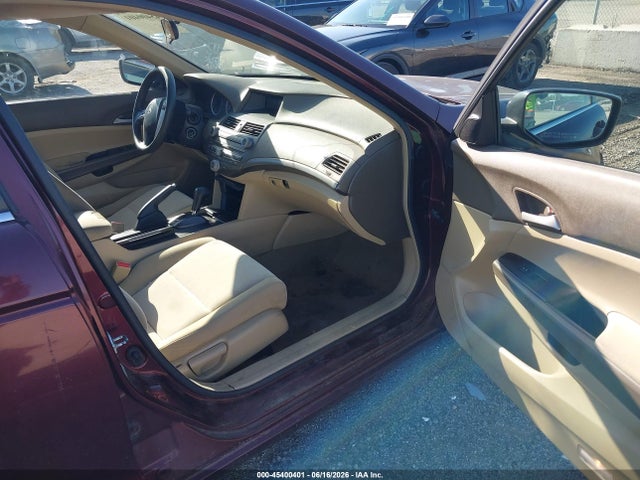45400401 :رقم المزاد ، JHMCP26398C036073 vin ، 2008 Honda Accord 2.4 Lx مزاد بيع