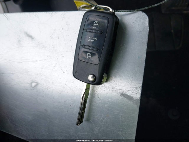 3VW2K7AJXEM241746 Volkswagen Jetta 2.0l S