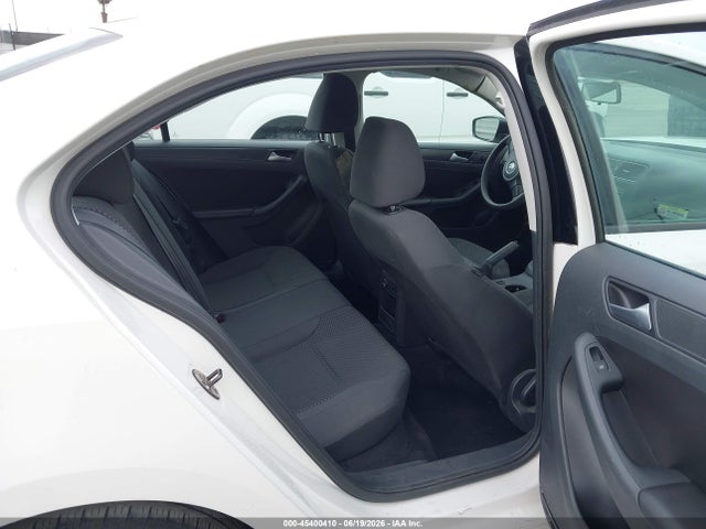 3VW2K7AJXEM241746 Volkswagen Jetta 2.0l S