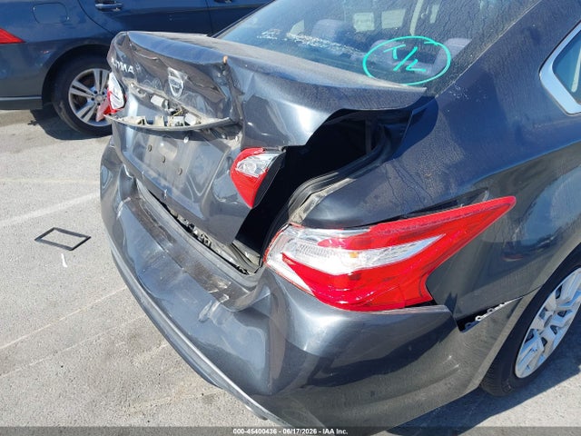 Nissan Altima 2.5 S 2017 1N4AL3AP4HC473005 Image 17