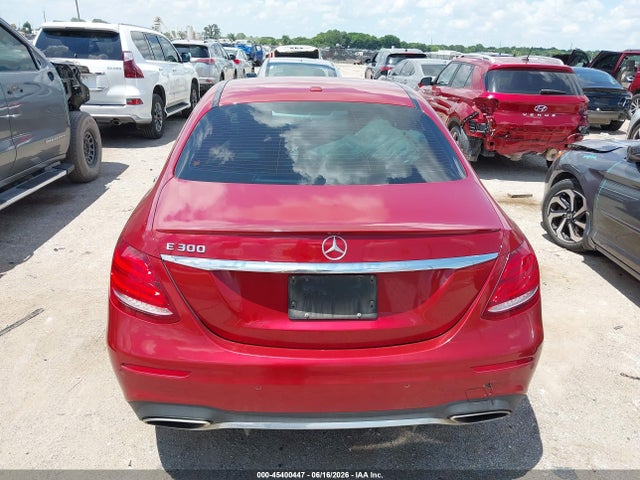Aukcja sprzedaży 2017 Mercedes-benz E 300, vin: WDDZF4JB8HA105054, numer aukcji: 45400447