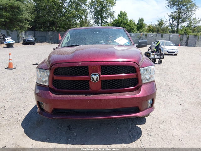 Продаж на аукціоні авто 2018 Ram 1500 Express  4x4 6'4 Box, vin: 1C6RR7FT2JS327620, номер лоту: 45400474