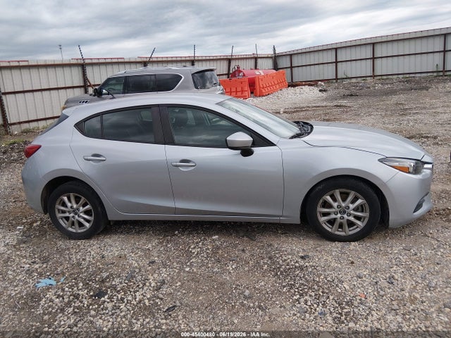 Aukcja sprzedaży 2017 Mazda Mazda3 Sport, vin: 3MZBN1K7XHM145692, numer aukcji: 45400480