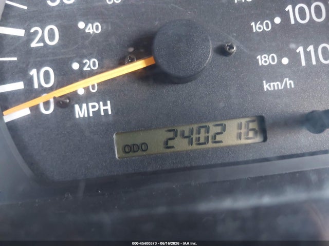 45400570 :رقم المزاد ، 4TASN92N0YZ644785 vin ، 2000 Toyota Tacoma Prerunner V6 مزاد بيع