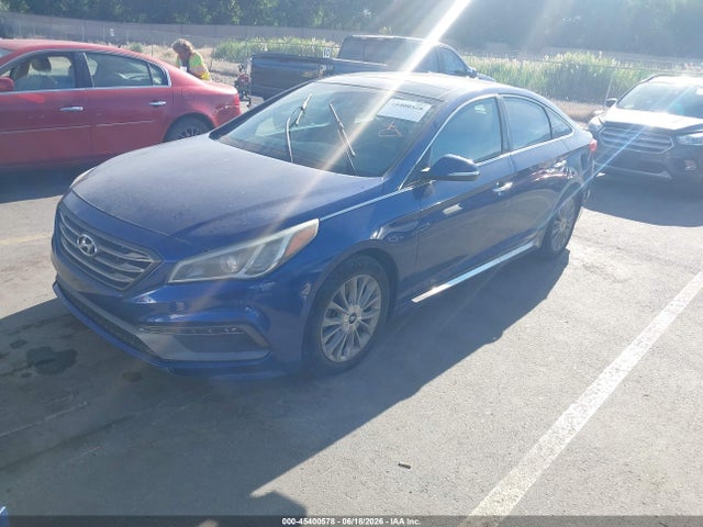 Hyundai Sonata Limited 2015 5NPE34AF1FH105780 Image 2