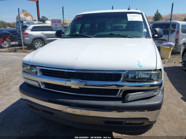 2005 Chevrolet Tahoe Ls მანქანა იყიდება აუქციონზე, vin: 1GNEC13V45J243281, აუქციონის ნომერი: 45400591