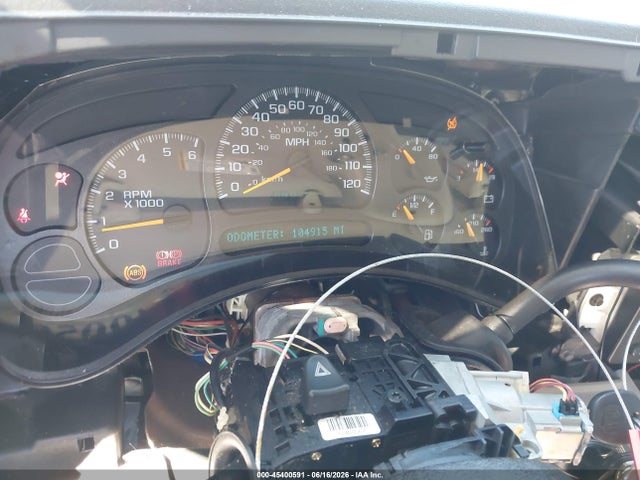 2005 Chevrolet Tahoe Ls მანქანა იყიდება აუქციონზე, vin: 1GNEC13V45J243281, აუქციონის ნომერი: 45400591