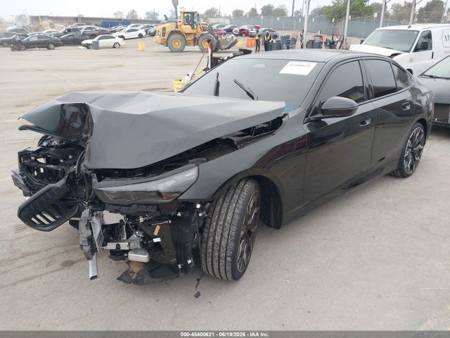 BMW 530I 2026 WBA43FJ09TCX59577 Image 2