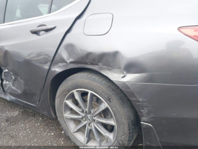 19UUB1F38JA011117 Acura TLX