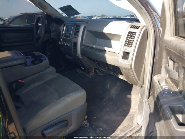 Aukcja sprzedaży 2019 Ram 1500 Classic Tradesman  4x2 6'4 Box, vin: 1C6RR6FTXKS585895, numer aukcji: 45400642
