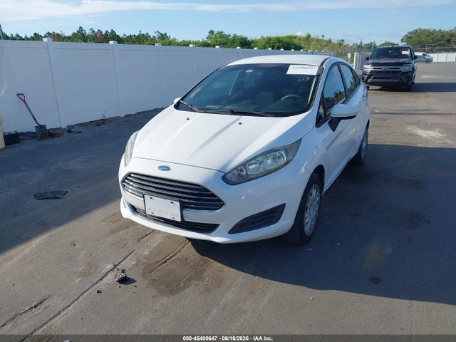 Продажа на аукционе авто 2015 Ford Fiesta S, vin: 3FADP4AJ7FM210652, номер лота: 45400647
