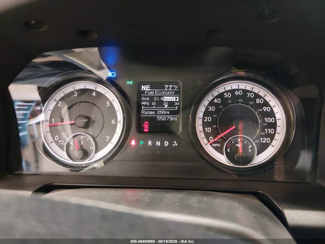 45400660 :رقم المزاد ، 1C6RR6FG2HS614835 vin ، 2017 Ram 1500 Tradesman  4x2 6'4 Box مزاد بيع
