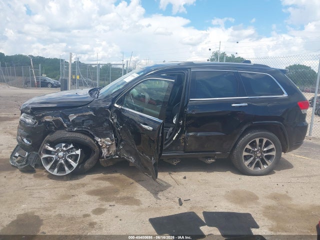 1C4RJFCG9HC762057 Jeep Grand Cherokee Overland 4x4