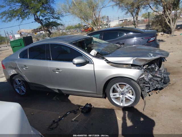 Volvo S60 T5 Premier 2015 YV140MFK3F2335746 Image 13