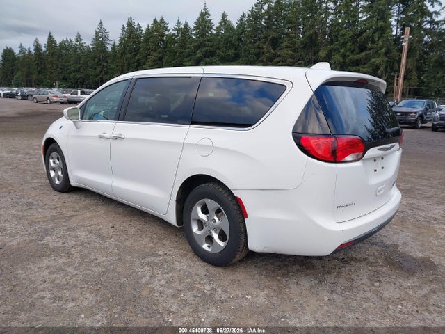 Chrysler Pacifica Hybrid Touring Plus 2017 2C4RC1H7XHR838222 Image 3