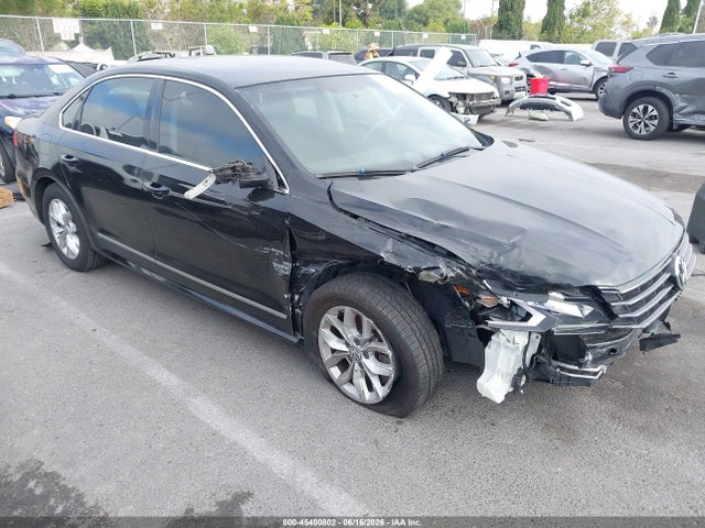 Продажа на аукционе авто 2016 Volkswagen Passat 1.8t S, vin: 1VWAT7A31GC026111, номер лота: 45400802