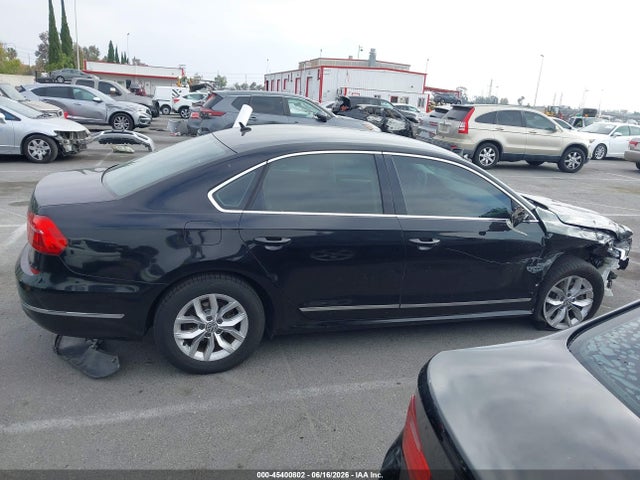 Volkswagen Passat 1.8t S 2016 1VWAT7A31GC026111 Image 13