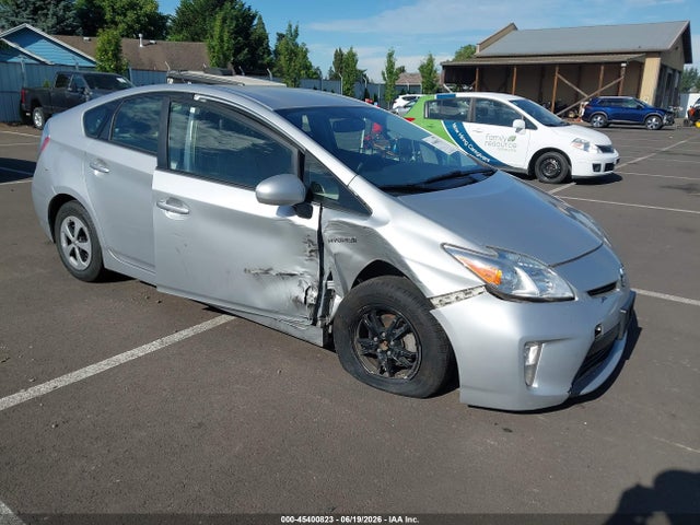Toyota Prius Four 2015 JTDKN3DU7F0459964 Image 1