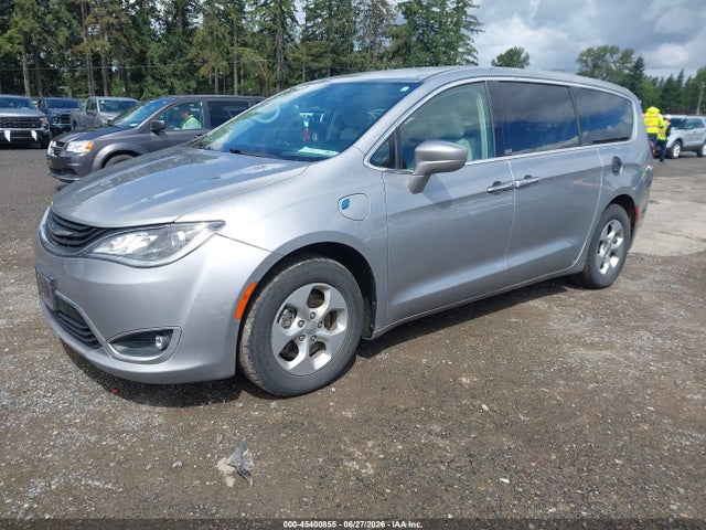 Chrysler Pacifica Hybrid Touring Plus 2018 2C4RC1H7XJR289725 Image 2