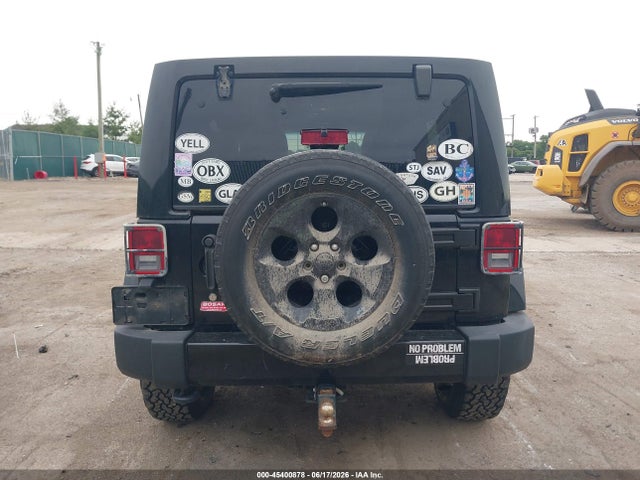 45400878 :رقم المزاد ، 1C4HJWEG9FL744647 vin ، 2015 Jeep Wrangler Unlimited Altitude مزاد بيع
