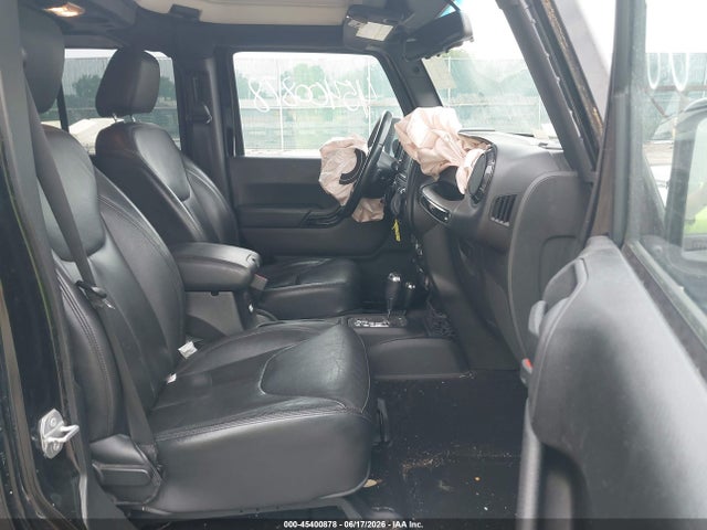 45400878 :رقم المزاد ، 1C4HJWEG9FL744647 vin ، 2015 Jeep Wrangler Unlimited Altitude مزاد بيع
