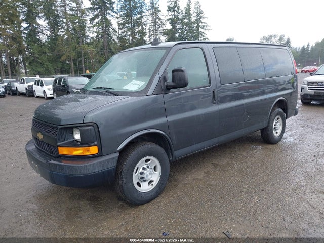 Chevrolet Express 2500 Ls 2017 1GNWGEFG5H1101068 Image 2