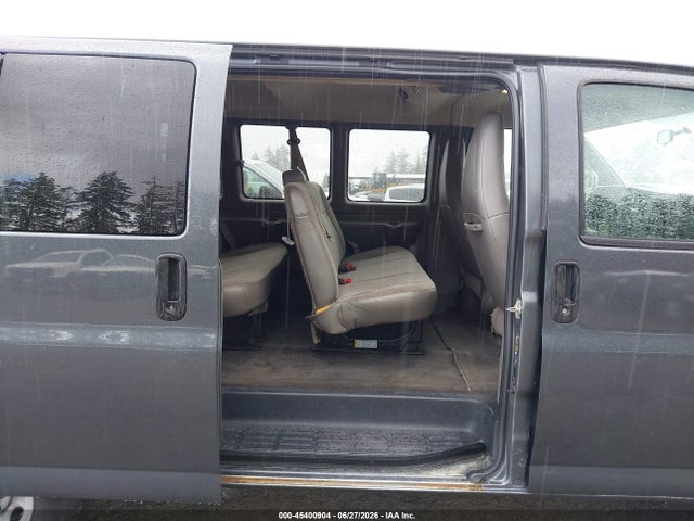 Chevrolet Express 2500 Ls 2017 1GNWGEFG5H1101068 Image 8