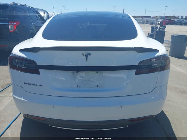 Продаж на аукціоні авто 2015 Tesla Model S 60/70/85, vin: 5YJSA1E14FF107270, номер лоту: 45400908