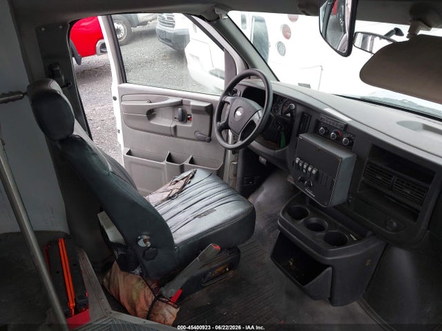 Aukcja sprzedaży 2008 Chevrolet Express Cutaway Work Van, vin: 1GBJG31K981169946, numer aukcji: 45400923