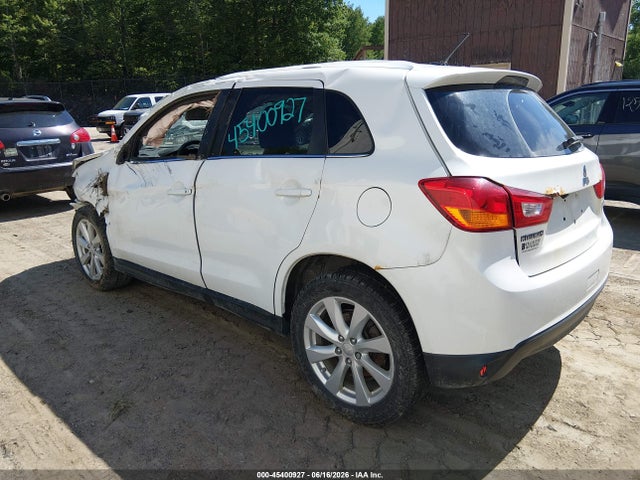 45400927 :رقم المزاد ، 4A4AR4AU1FE025514 vin ، 2015 Mitsubishi Outlander Sport Se مزاد بيع