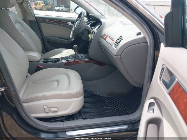Продажа на аукционе авто 2011 Audi A4 2.0t Premium, vin: WAUHFAFL2BN002473, номер лота: 45400980