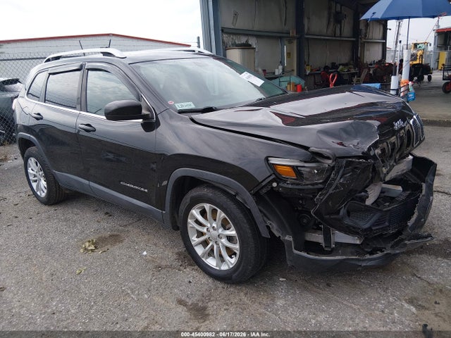 2019 Jeep Cherokee Latitude Fwd მანქანა იყიდება აუქციონზე, vin: 1C4PJLCB8KD450596, აუქციონის ნომერი: 45400982