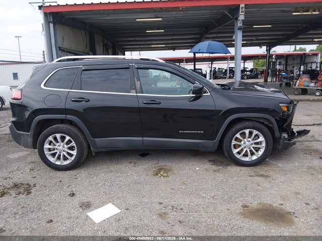 2019 Jeep Cherokee Latitude Fwd მანქანა იყიდება აუქციონზე, vin: 1C4PJLCB8KD450596, აუქციონის ნომერი: 45400982