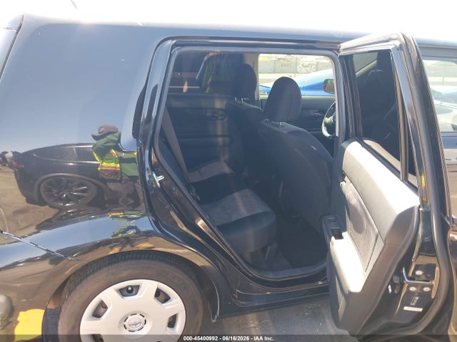 Scion XB 2014 JTLZE4FE7EJ053612 Image 8