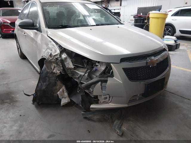 2012 Chevrolet Cruze Ls მანქანა იყიდება აუქციონზე, vin: 1G1PC5SH4C7168783, აუქციონის ნომერი: 45400995
